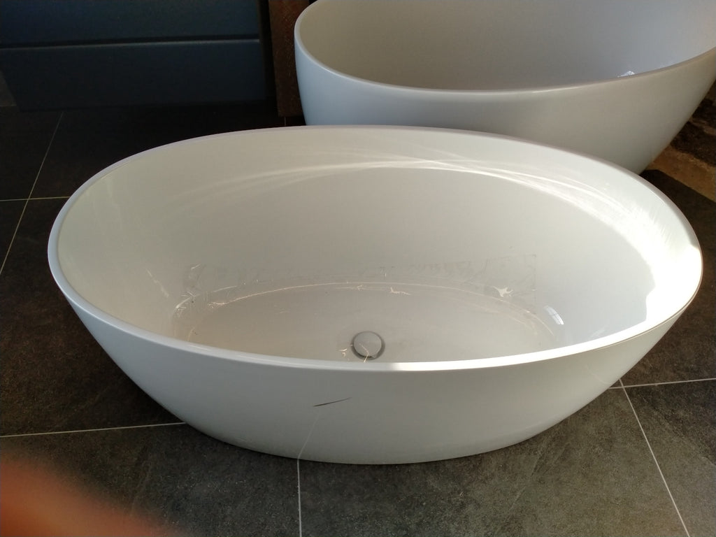 Darwin 1200 Small Freestanding Bath