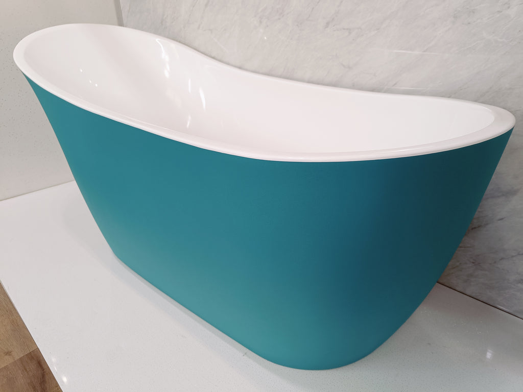 Marilyn by Classical Baths Single Ended Slipper 1680 x 730 x 800mm Gloss White or Paintd Finish